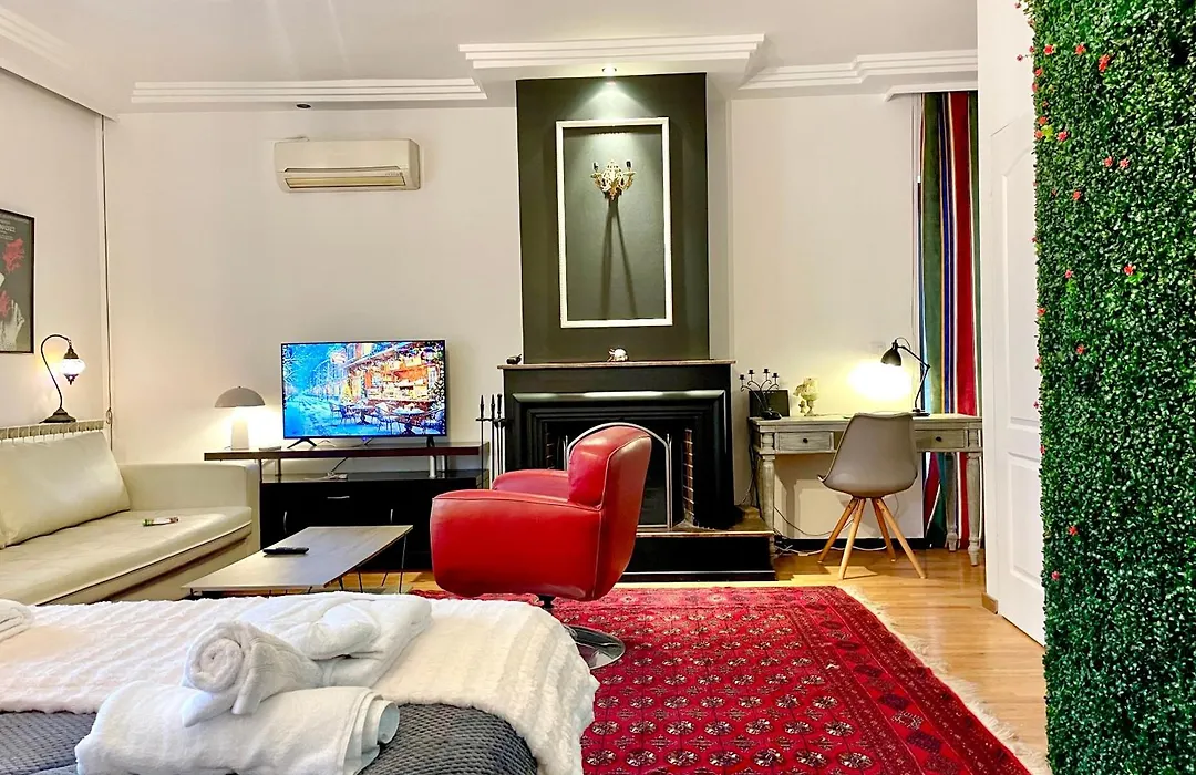 Konstantinia Comfort Studio-1